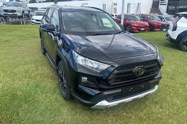 2020 Toyota RAV4 Edge AXAA54R