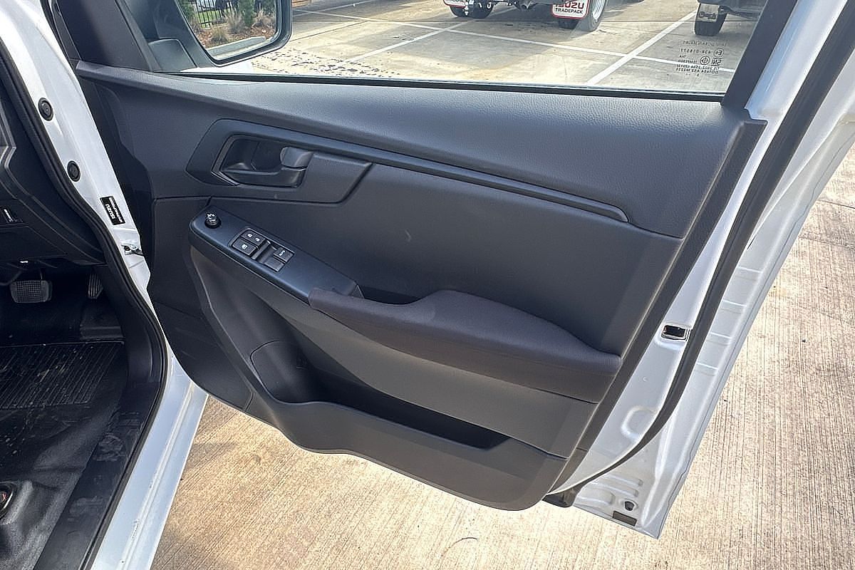 2024 Isuzu D-MAX SX High Ride Rear Wheel Drive