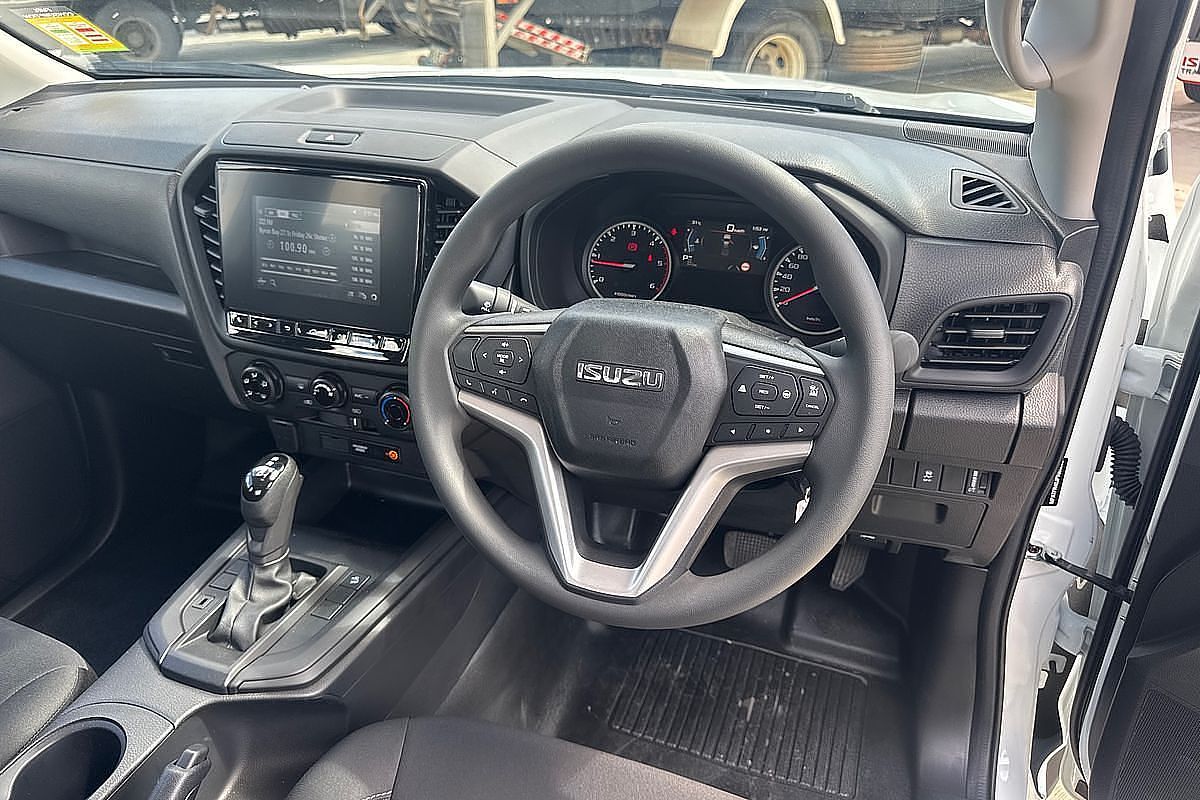 2024 Isuzu D-MAX SX High Ride Rear Wheel Drive