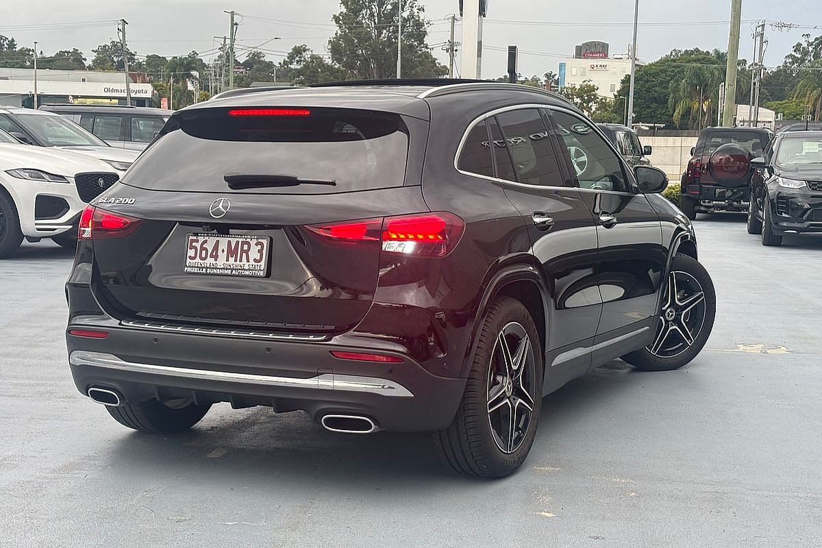 2024 Mercedes-Benz GLA-Class GLA200 H247
