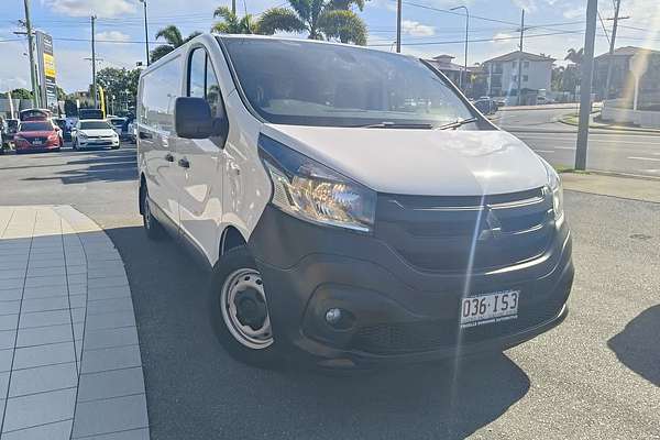 2020 Mitsubishi Express GLX SN LWB