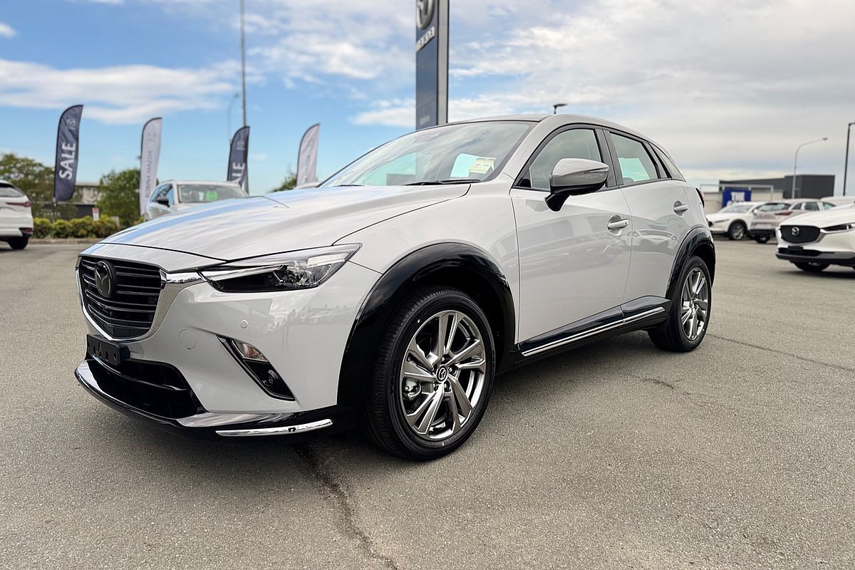 2025 Mazda CX-3 G20 Akari DK