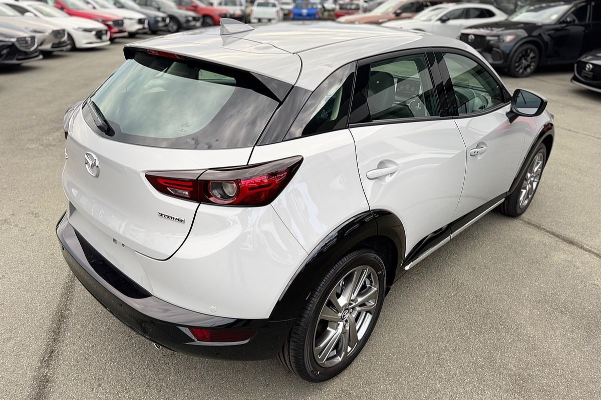 2025 Mazda CX-3 G20 Akari DK