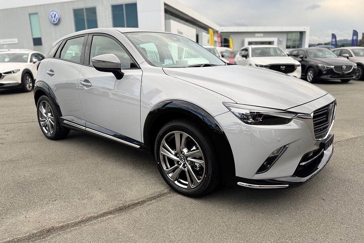 2025 Mazda CX-3 G20 Akari DK