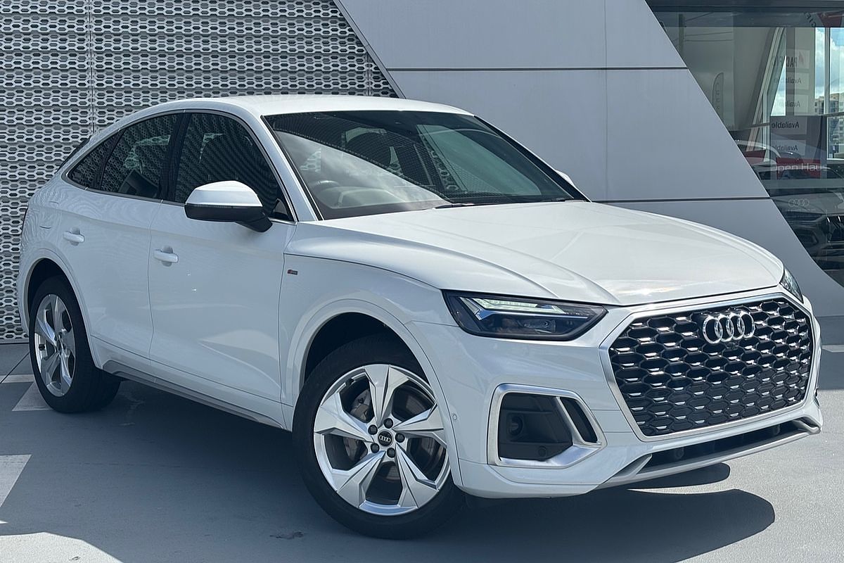 2023 Audi Q5 40 TDI S line FY