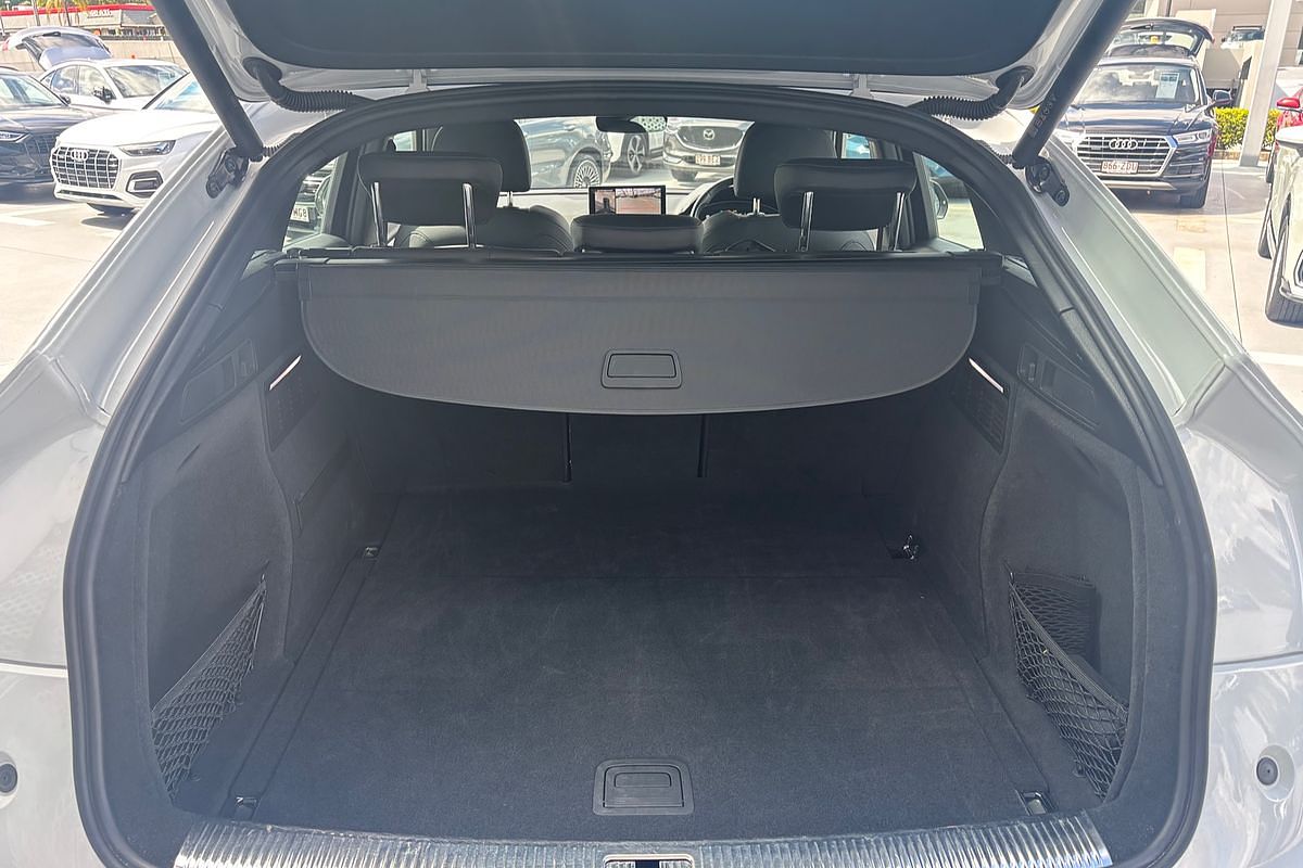 2023 Audi Q5 40 TDI S line FY