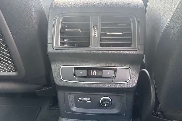 2023 Audi Q5 40 TDI S line FY