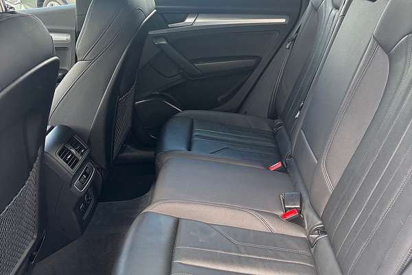 2023 Audi Q5 40 TDI S line FY