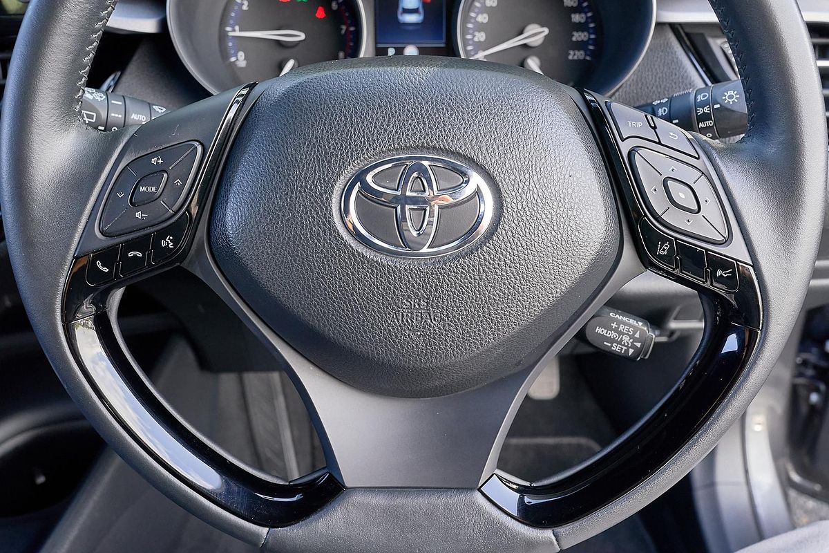 2023 Toyota C-HR GXL NGX10R