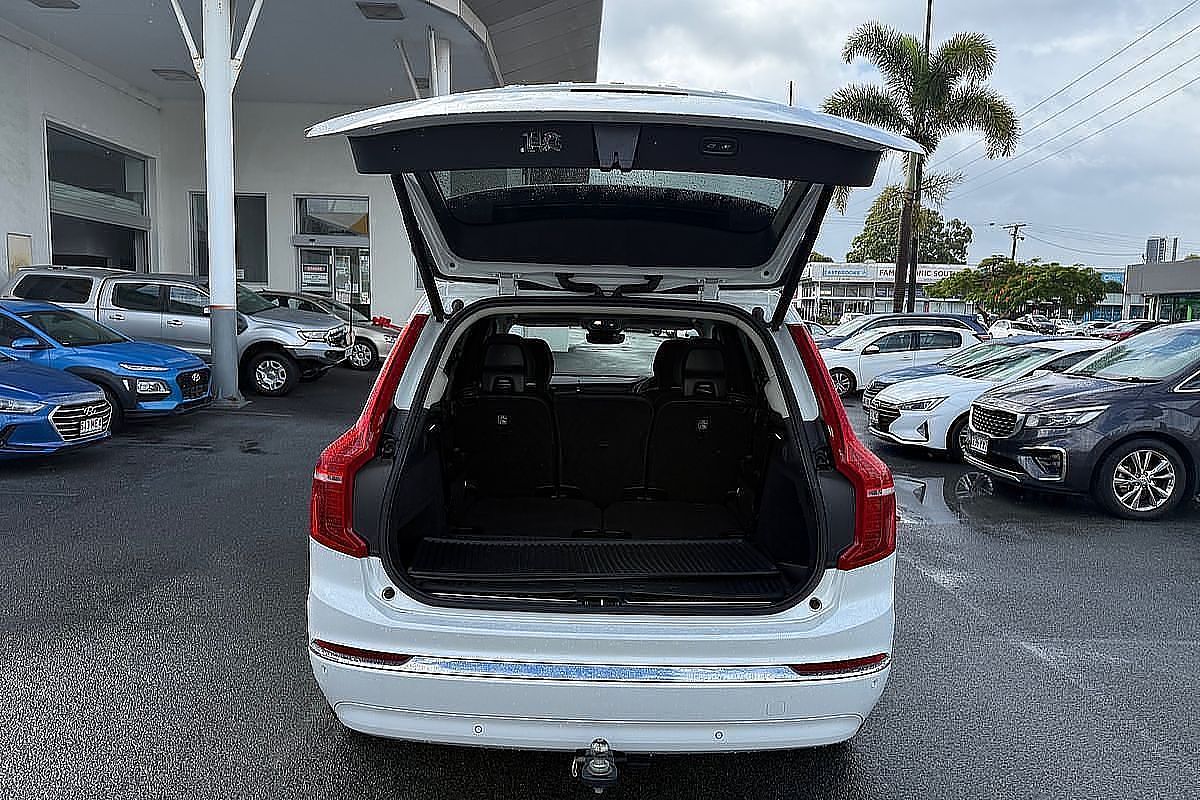 2023 Volvo XC90 Ultimate B6 Bright