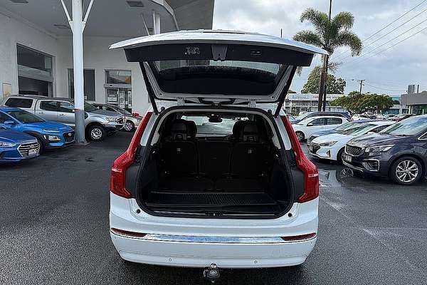 2023 Volvo XC90 Ultimate B6 Bright