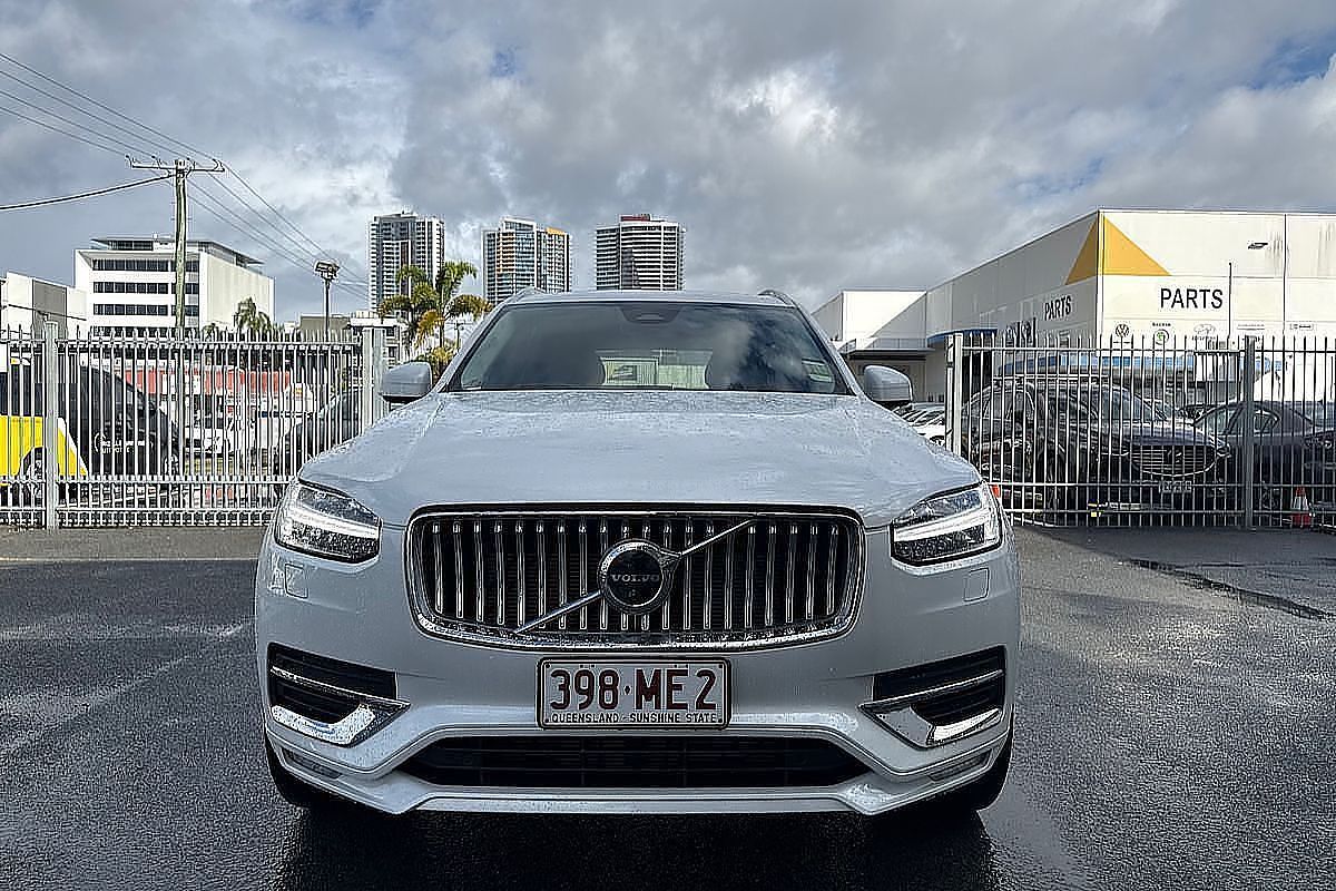 2023 Volvo XC90 Ultimate B6 Bright