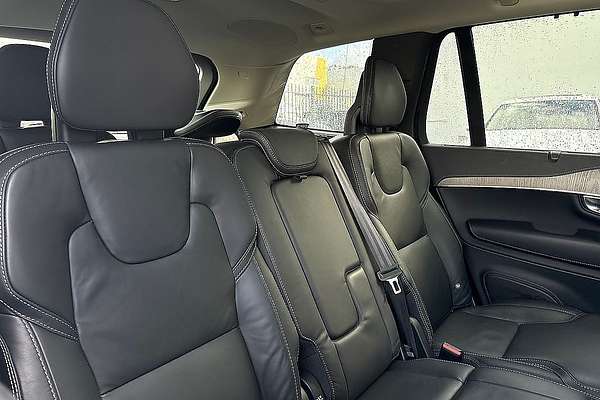 2023 Volvo XC90 Ultimate B6 Bright