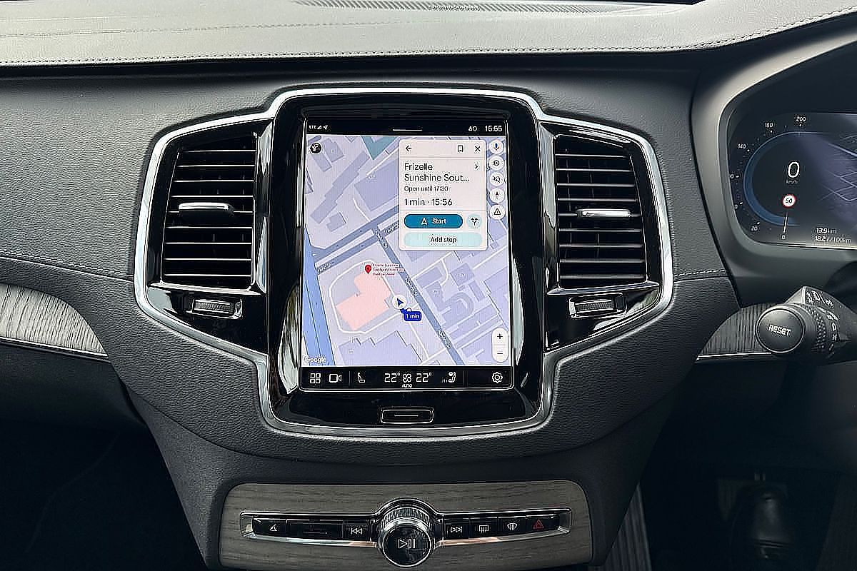 2023 Volvo XC90 Ultimate B6 Bright