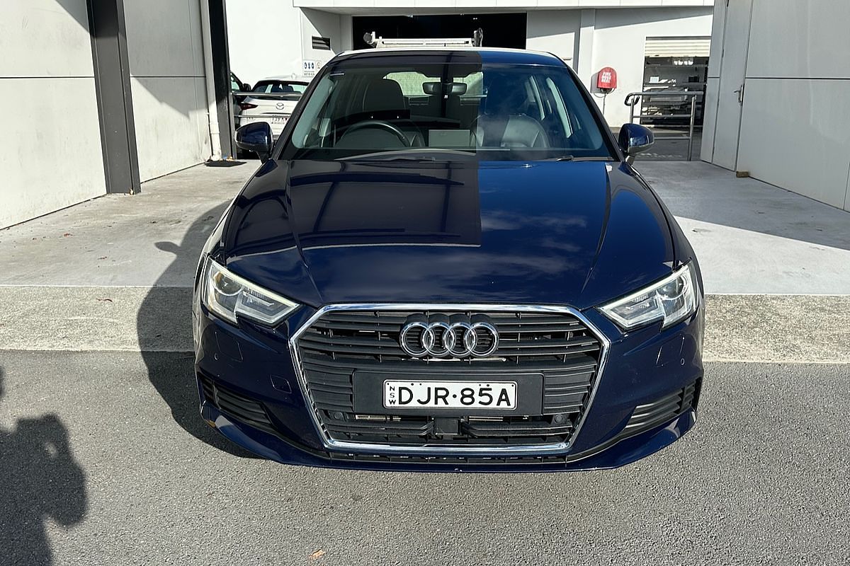 2016 Audi A3 Attraction 8V