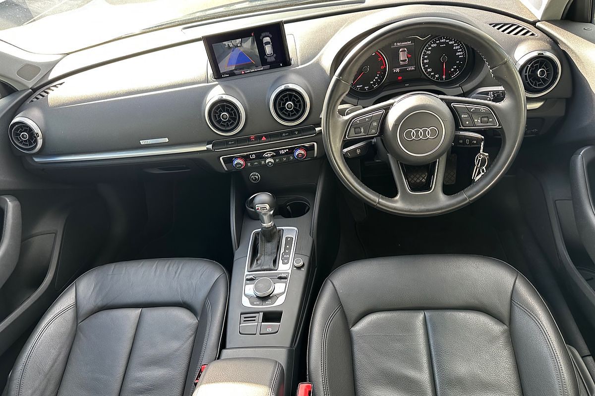 2016 Audi A3 Attraction 8V
