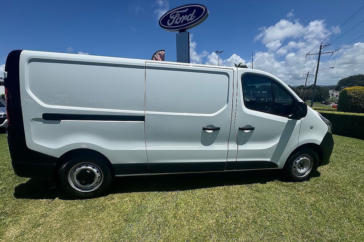 2020 Mitsubishi Express GLX SN LWB