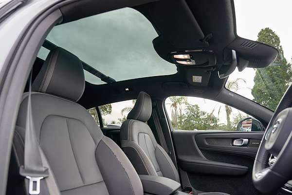 2023 Volvo C40 Recharge