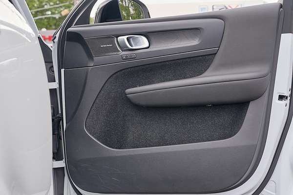 2023 Volvo C40 Recharge