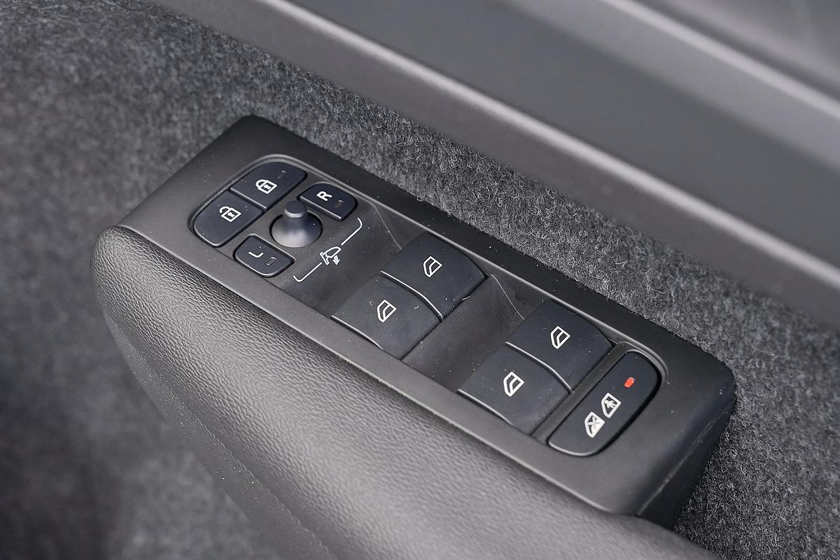 2023 Volvo C40 Recharge
