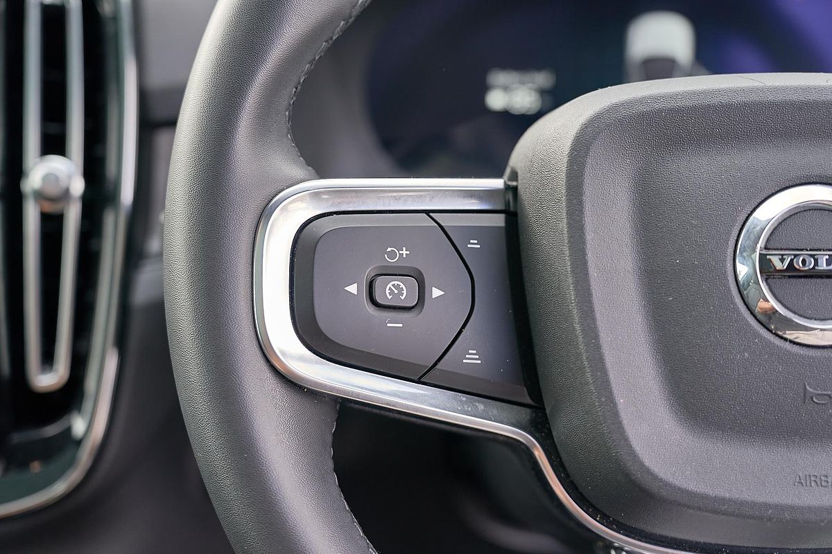 2023 Volvo C40 Recharge