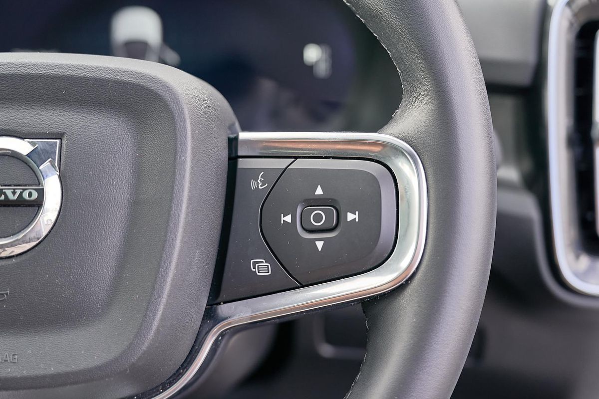 2023 Volvo C40 Recharge