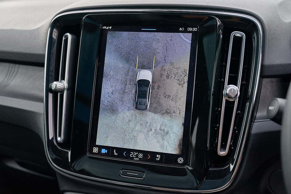 2023 Volvo C40 Recharge