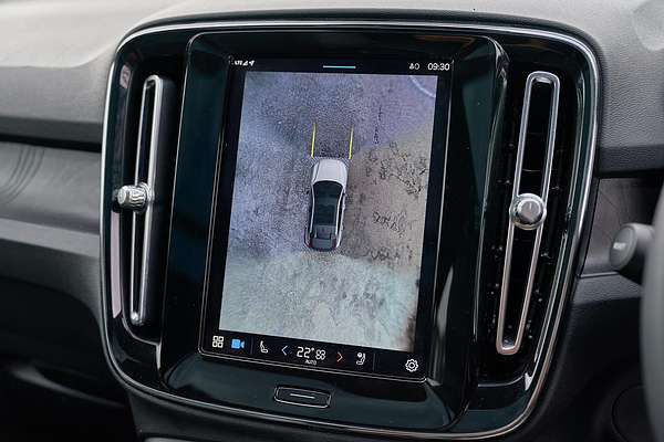 2023 Volvo C40 Recharge