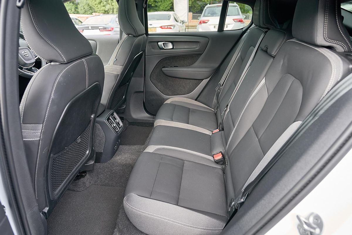2023 Volvo C40 Recharge