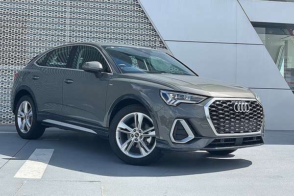 2023 Audi Q3 35 TFSI F3