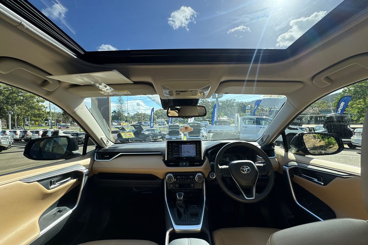 2020 Toyota RAV4 Cruiser AXAH52R