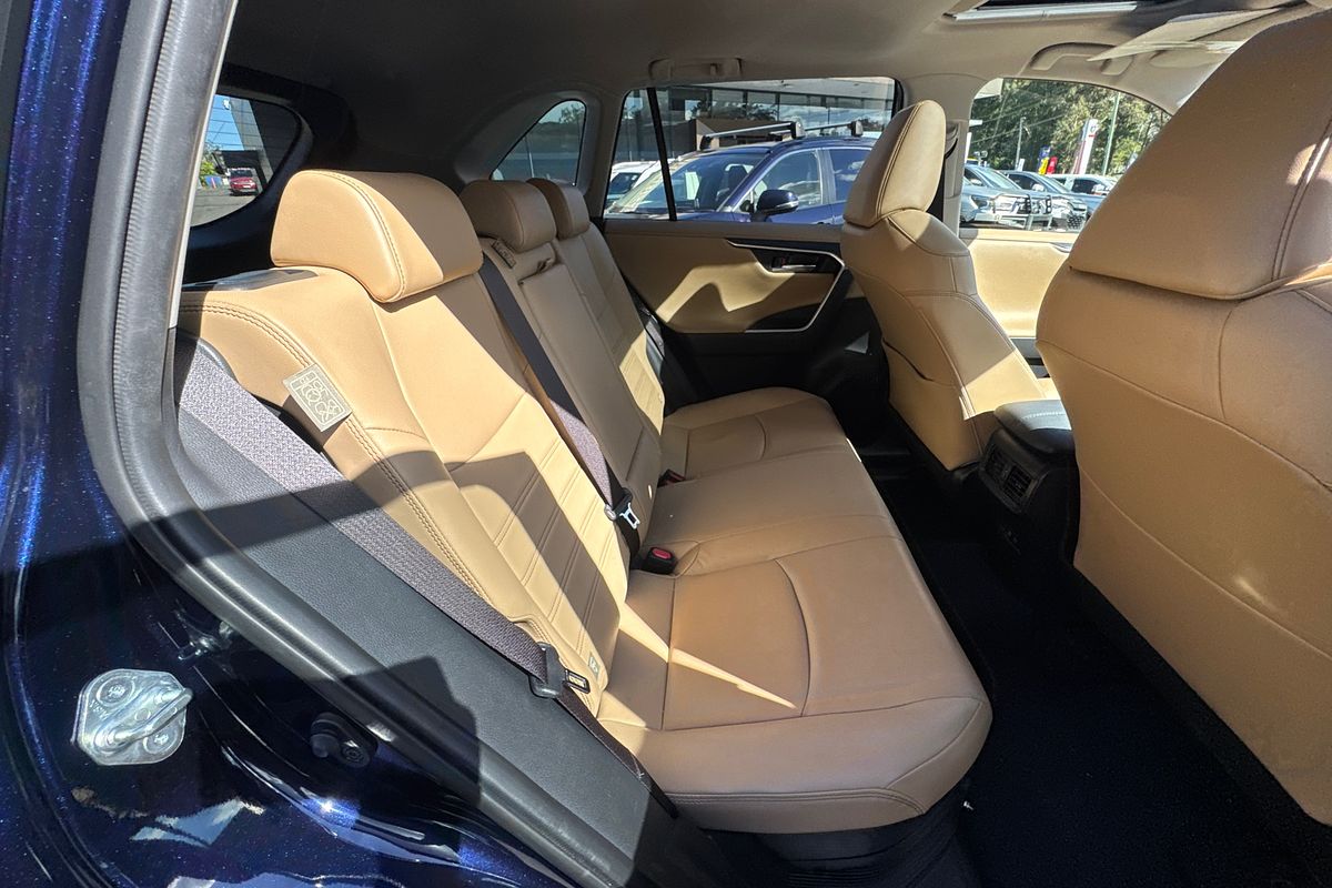 2020 Toyota RAV4 Cruiser AXAH52R
