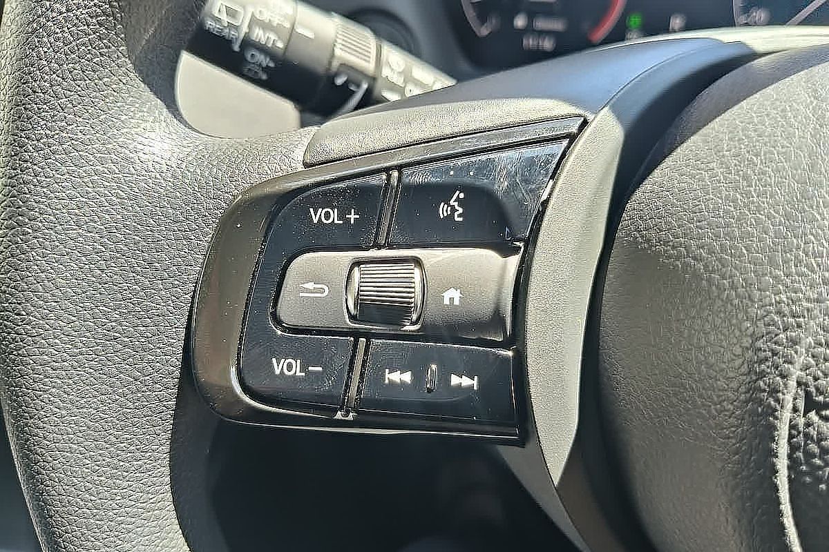 2023 Honda HR-V Vi X