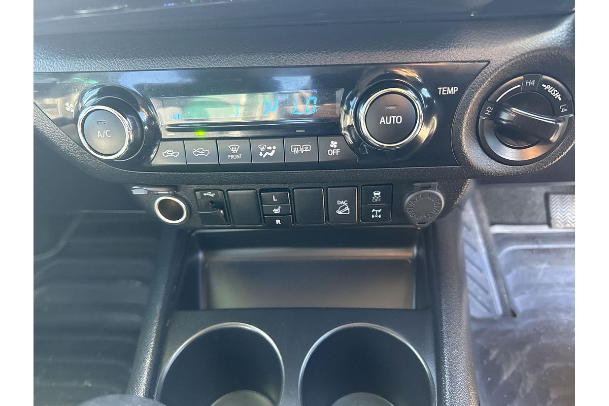 2020 Toyota Hilux SR5 GUN126R 4X4