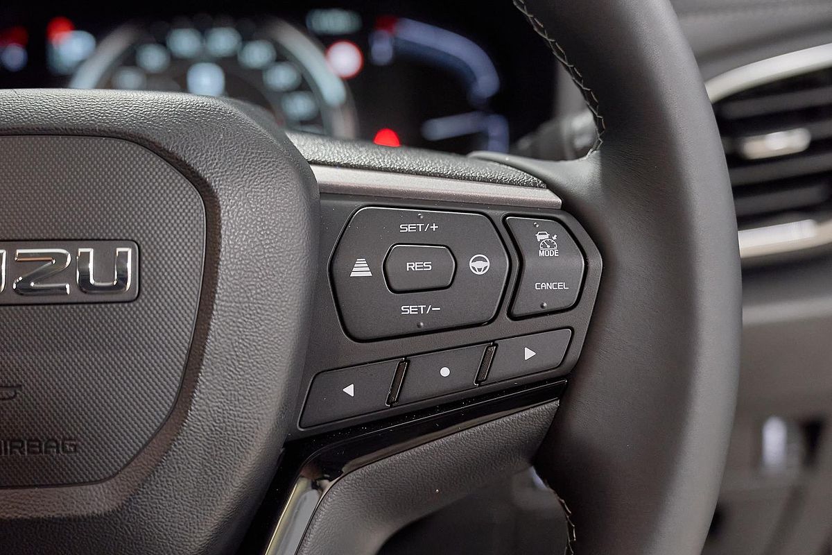 2025 Isuzu MU-X LS-U