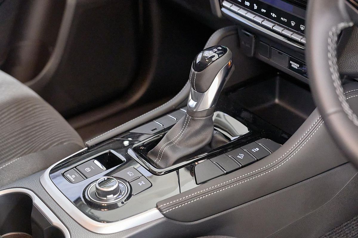 2025 Isuzu MU-X LS-U