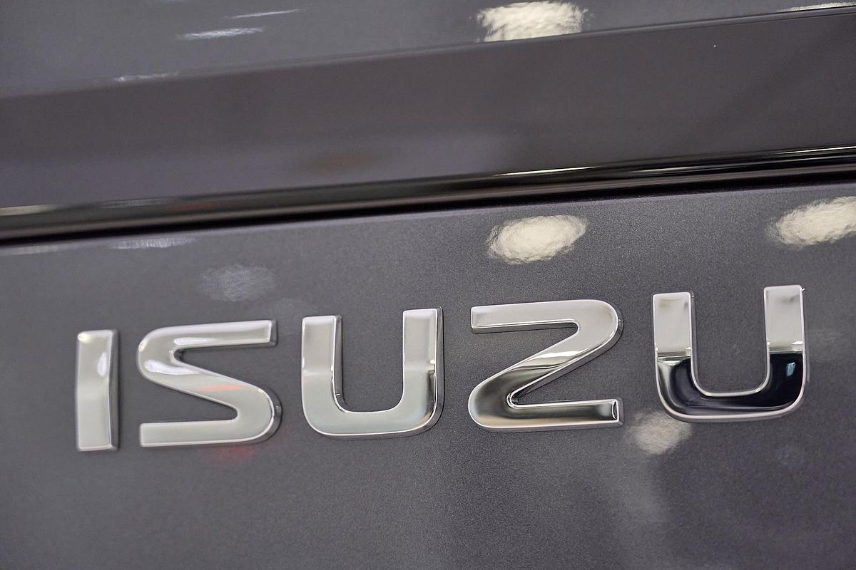 2025 Isuzu MU-X LS-U