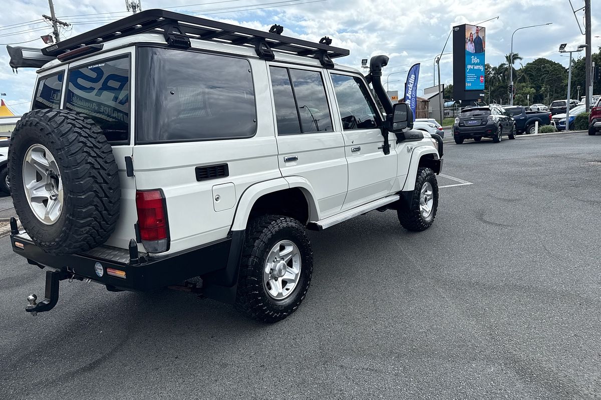2019 Toyota Landcruiser GXL VDJ76R