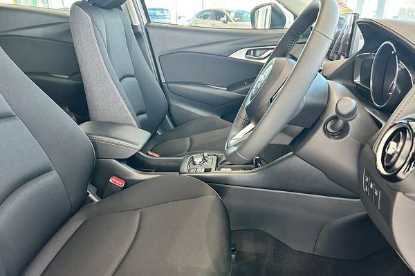2025 Mazda CX-3 G20 Pure DK