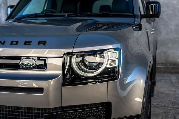 2025 Land Rover Defender 110 D350 X-Dynamic SE L663