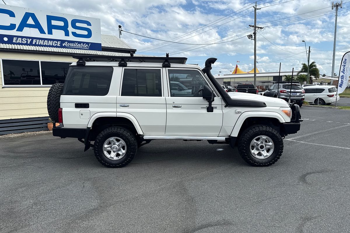 2019 Toyota Landcruiser GXL VDJ76R