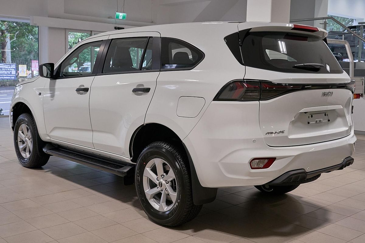 2025 Isuzu MU-X LS-M