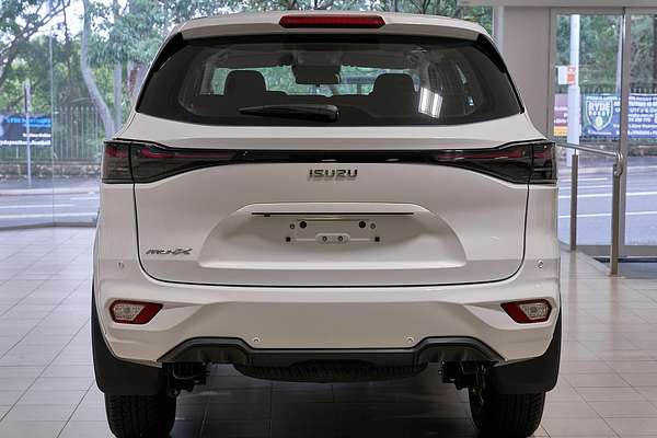 2025 Isuzu MU-X LS-M