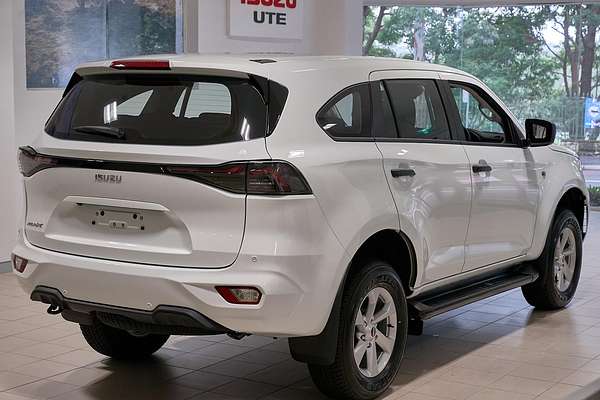 2025 Isuzu MU-X LS-M