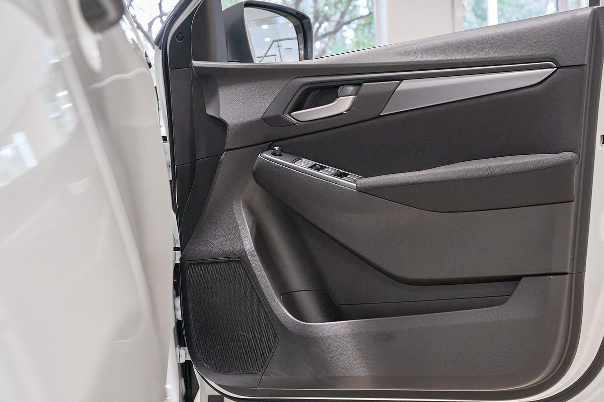 2025 Isuzu MU-X LS-M