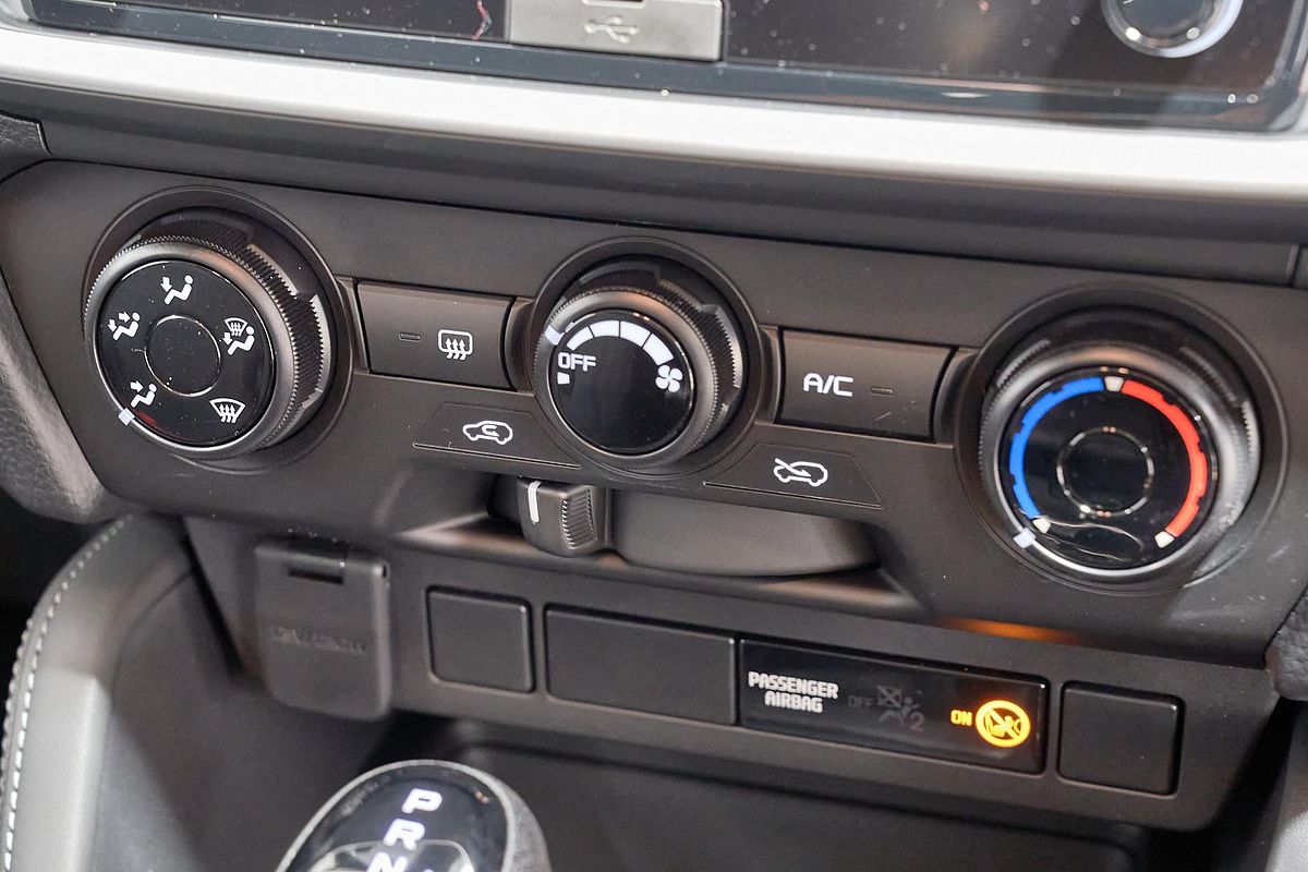 2025 Isuzu MU-X LS-M