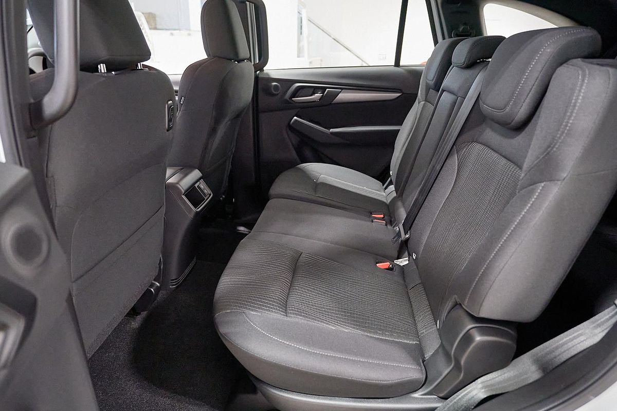 2025 Isuzu MU-X LS-M