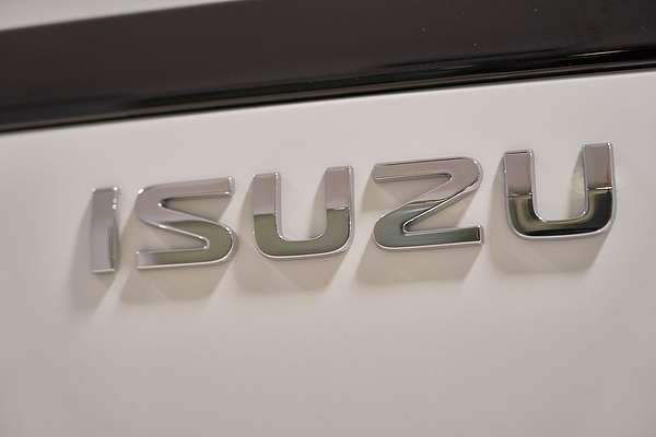 2025 Isuzu MU-X LS-M