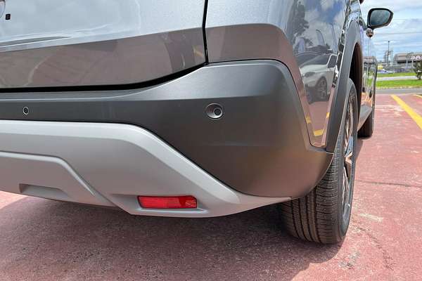 2025 Nissan X-TRAIL ST-L e-POWER T33