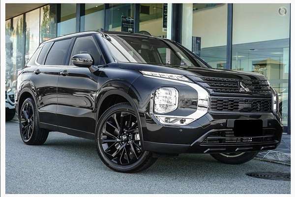 2024 Mitsubishi Outlander Black Edition ZM